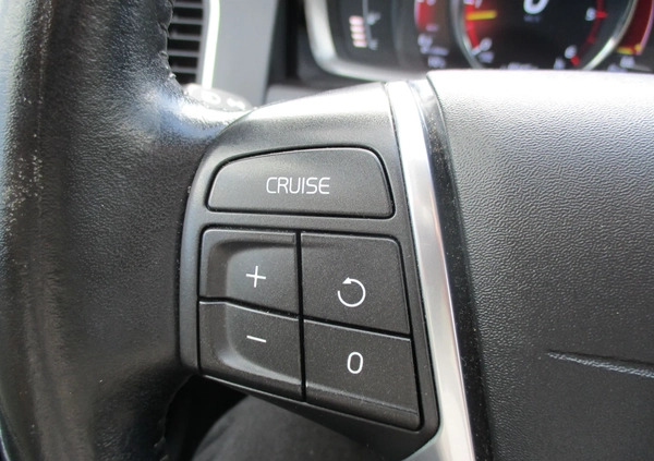 Volvo XC 60 cena 69900 przebieg: 205283, rok produkcji 2015 z Zelów małe 667